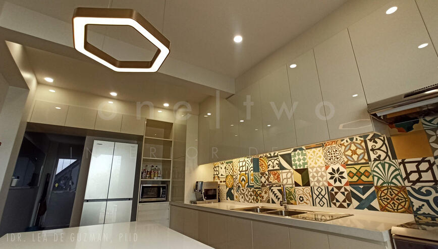 Custom hexagon drop light chandelier in a bright, airy kitchen